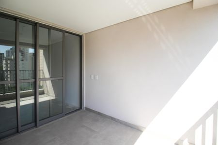 Apartamento à venda com 76m², 2 quartos e 2 vagasVaranda - Sala