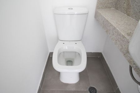 Apartamento à venda com 76m², 2 quartos e 2 vagasLavabo