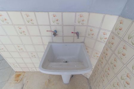 Casa à venda com 83m², 2 quartos e 1 vagaDetalhe - Área de Serviço