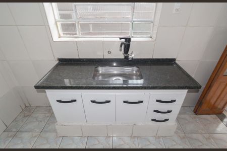 Casa à venda com 83m², 2 quartos e 1 vagaCozinha