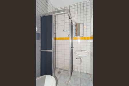 Casa à venda com 83m², 2 quartos e 1 vagaBanheiro