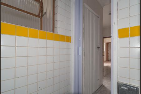 Casa à venda com 83m², 2 quartos e 1 vagaBanheiro