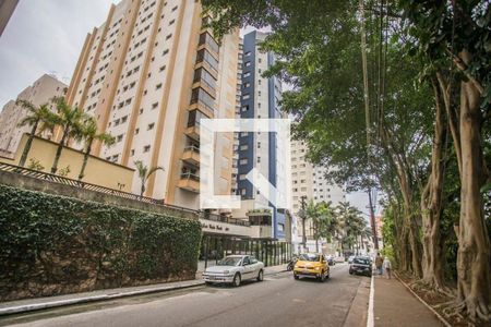 Apartamento à venda com 160m², 4 quartos e 2 vagasFachada