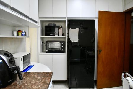 Apartamento à venda com 160m², 4 quartos e 2 vagasCozinha