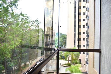 Apartamento à venda com 160m², 4 quartos e 2 vagasSuíte