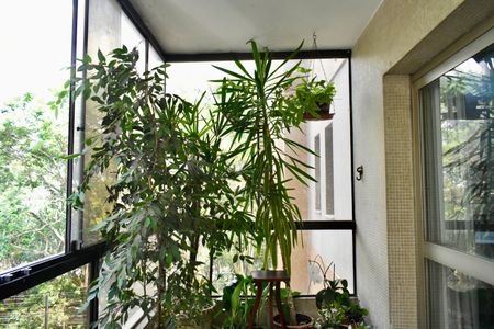 Apartamento à venda com 160m², 4 quartos e 2 vagasSacada