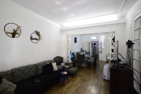 Casa à venda com 180m², 4 quartos e 1 vagaSala