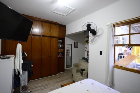 Casa à venda com 180m², 4 quartos e 1 vagaQuarto 1