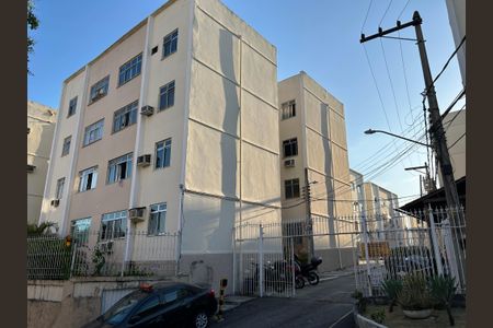 Apartamento para alugar com 50m², 2 quartos e sem vagaFachada e portaria