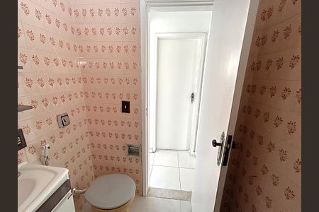 Apartamento para alugar com 50m², 2 quartos e sem vagaBanheiro