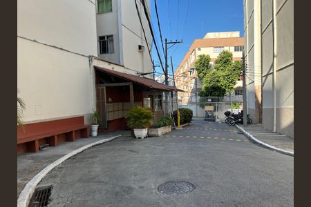 Apartamento para alugar com 50m², 2 quartos e sem vagaÁrea comum - Portaria