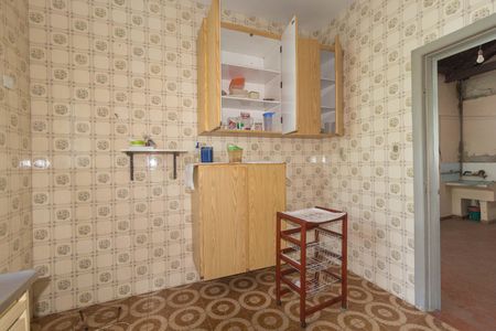 Casa à venda com 182m², 3 quartos e 2 vagas Casa à venda com 182m², 3 quartos e 2 vagasCozinha