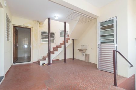 Casa à venda com 182m², 3 quartos e 2 vagas Casa à venda com 182m², 3 quartos e 2 vagasCasa 2 - Área de Serviço