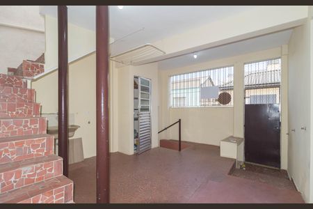 Casa à venda com 182m², 3 quartos e 2 vagas Casa à venda com 182m², 3 quartos e 2 vagasCasa 2 - Área de Serviço