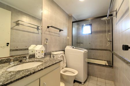 Apartamento para alugar com 60m², 1 quarto e 1 vaga Apartamento para alugar com 60m², 1 quarto e 1 vagaBanheiro da Suíte