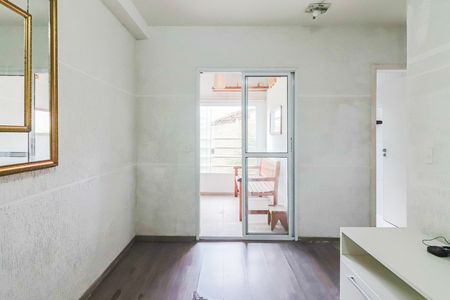 Apartamento para alugar com 55m², 2 quartos e 1 vaga Apartamento para alugar com 55m², 2 quartos e 1 vagaSala