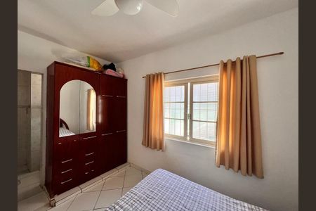 Casa à venda com 168m², 3 quartos e 3 vagasQuarto Suíte