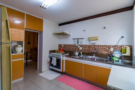 Casa para alugar com 430m², 5 quartos e 4 vagasCozinha