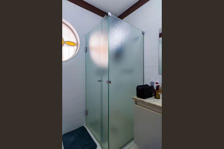 Casa para alugar com 430m², 5 quartos e 4 vagasBanheiro da Suíte 2