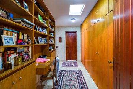 Casa para alugar com 430m², 5 quartos e 4 vagasQuarto 2