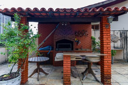 Casa para alugar com 430m², 5 quartos e 4 vagasChurrasqueira