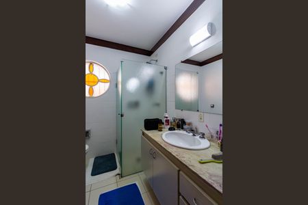 Casa para alugar com 430m², 5 quartos e 4 vagasBanheiro da Suíte 2