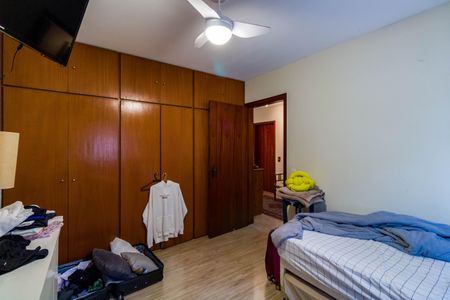 Casa para alugar com 430m², 5 quartos e 4 vagasQuarto 1