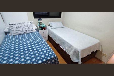 Apartamento à venda com 110m², 3 quartos e 2 vagasQuarto 2