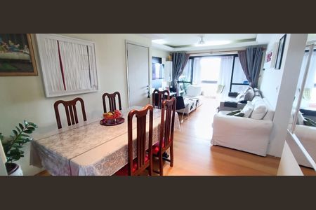 Apartamento à venda com 110m², 3 quartos e 2 vagasSala