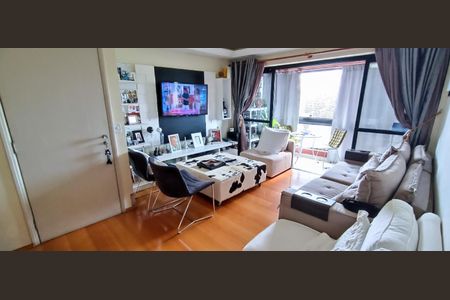 Apartamento à venda com 110m², 3 quartos e 2 vagasSala