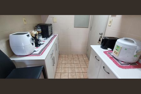 Apartamento à venda com 110m², 3 quartos e 2 vagasCozinha