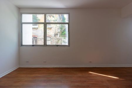 Apartamento para alugar com 34m², 1 quarto e sem vaga