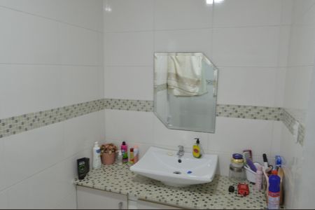 Casa de condomínio à venda com 340m², 3 quartos e 3 vagasBanheiro da Suíte