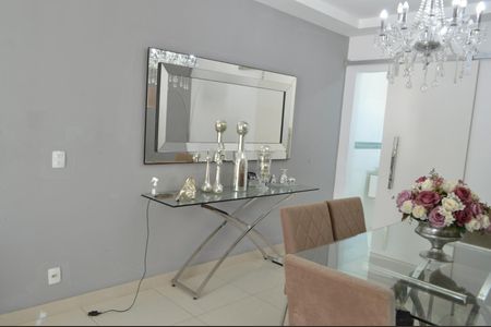 Casa de condomínio à venda com 340m², 3 quartos e 3 vagasSala de Jantar