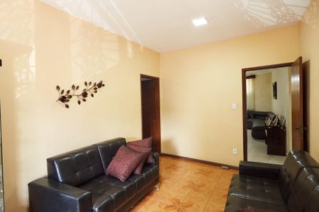 Casa à venda com 237m², 5 quartos e 1 vagaQuarto 3