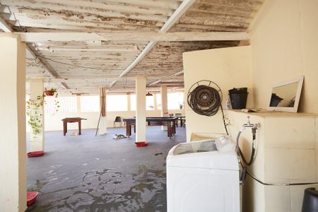 Casa à venda com 237m², 5 quartos e 1 vagaÁrea de Serviço