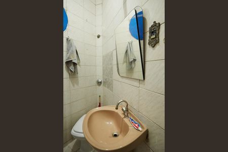 Casa à venda com 237m², 5 quartos e 1 vagaBanheiro da Suíte