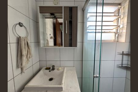 Apartamento para alugar com 42m², 2 quartos e sem vagaBanheiro