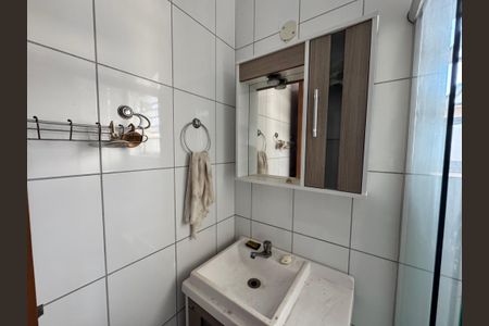 Apartamento para alugar com 42m², 2 quartos e sem vagaBanheiro