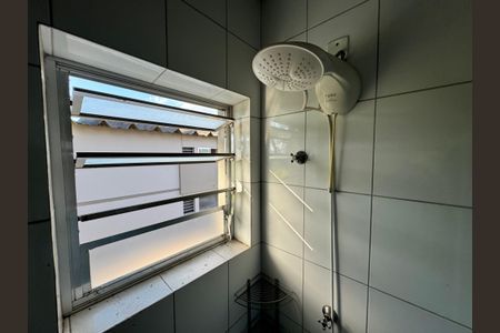 Apartamento para alugar com 42m², 2 quartos e sem vagaBanheiro