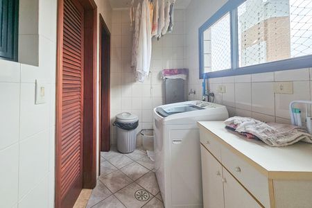 Apartamento para alugar com 250m², 3 quartos e 2 vagasÁrea de Serviço