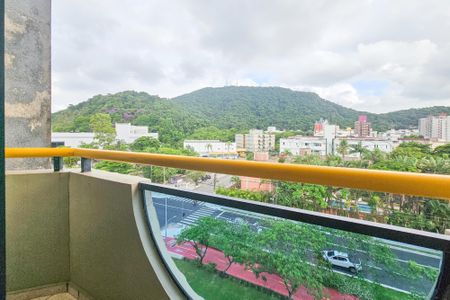 Apartamento para alugar com 250m², 3 quartos e 2 vagasVaranda