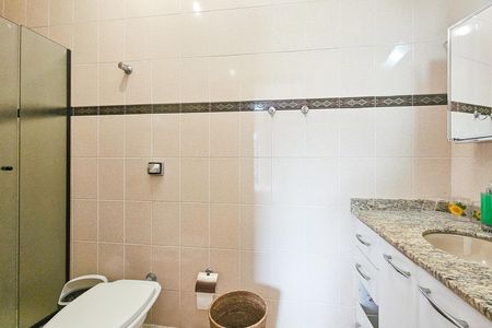 Apartamento para alugar com 250m², 3 quartos e 2 vagasBanheiro
