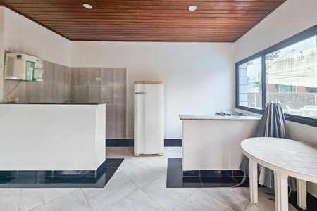 Apartamento para alugar com 250m², 3 quartos e 2 vagasÁrea comum