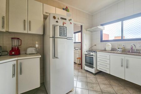 Apartamento para alugar com 250m², 3 quartos e 2 vagasCozinha