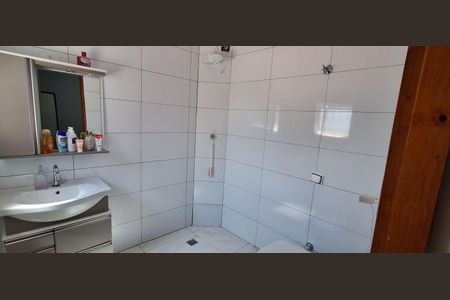 Casa à venda com 112m², 2 quartos e 3 vagas Casa à venda com 112m², 2 quartos e 3 vagasBanheiro Suíte