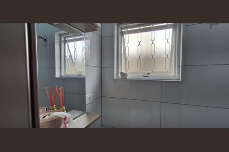 Casa à venda com 112m², 2 quartos e 3 vagas Casa à venda com 112m², 2 quartos e 3 vagasBanheiro Social