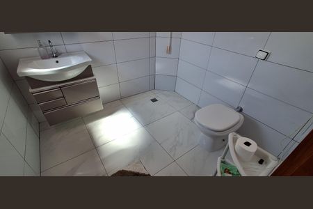 Casa à venda com 112m², 2 quartos e 3 vagas Casa à venda com 112m², 2 quartos e 3 vagasBanheiro Suíte