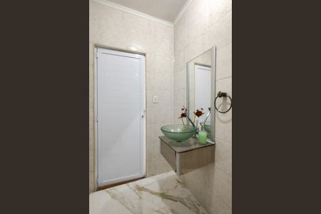 Casa para alugar com 200m², 4 quartos e 8 vagasBanheiro