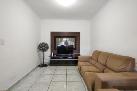 Casa para alugar com 200m², 4 quartos e 8 vagasSala